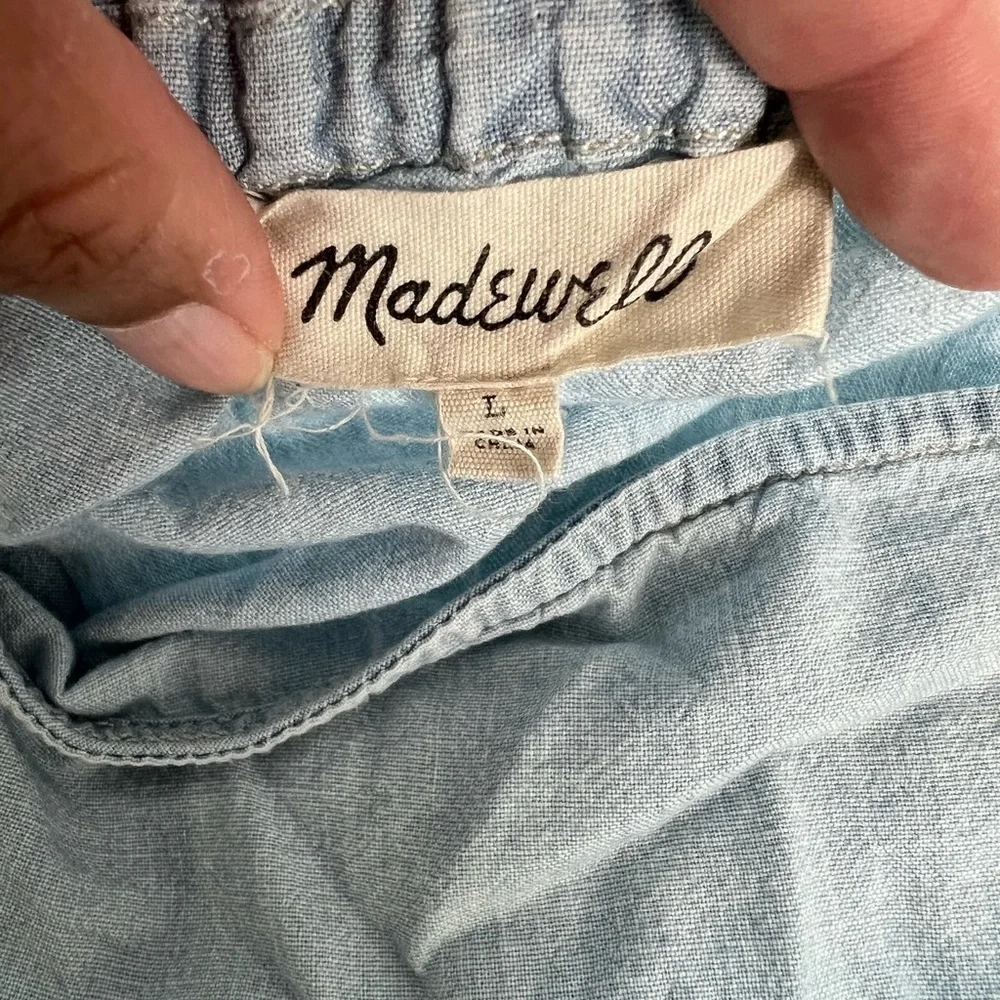 Madewell Ruffle Chambray light blue tank top size L - Picture 6 of 8